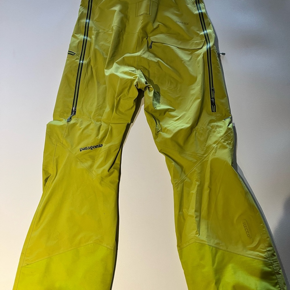 Patagonia Men's Pro Gortex Snow Vibrant Yellow Outdoor Pants